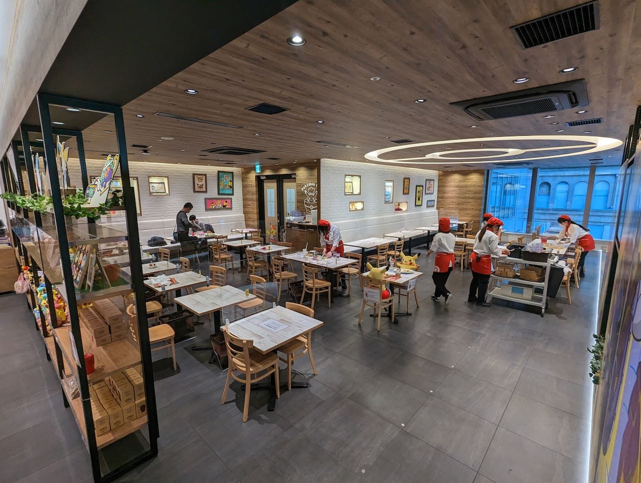 ポケモンカフェ（東京・日本橋）の店内の様子